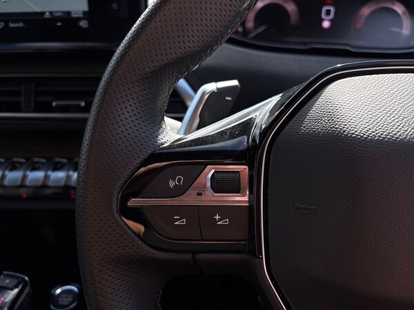 Used Peugeot 3008 2022 for sale - 75773743: Photo 17