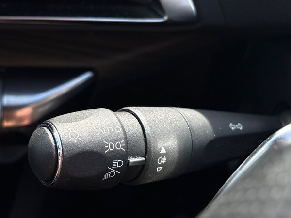 Used Peugeot 3008 2022 for sale - 75773743: Photo 26