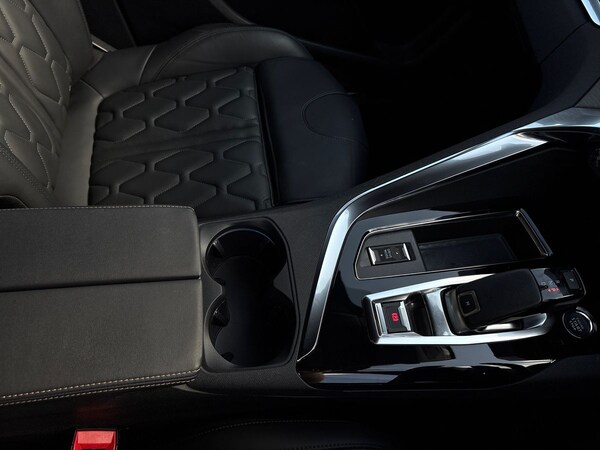 Used Peugeot 3008 2022 for sale - 75773743: Photo 36