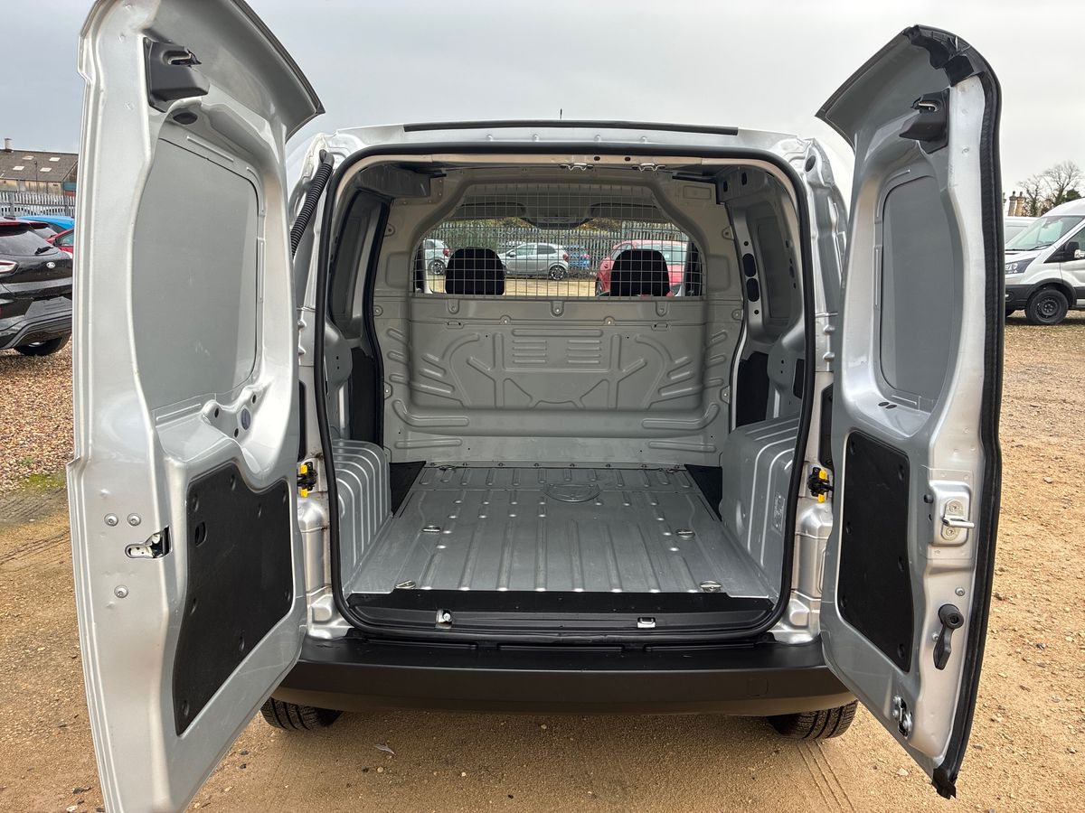 Used Peugeot Bipper 2017 for sale - 76264064: Photo 18