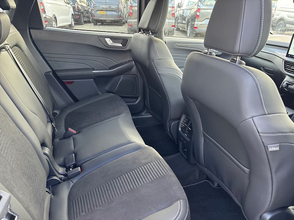 Used Ford Kuga 2025 for sale - 76311119: Photo 24