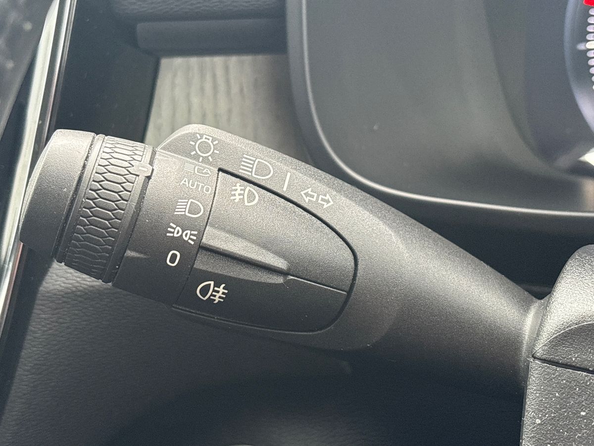 Used Volvo XC40 2020 for sale - 76518148: Photo 23