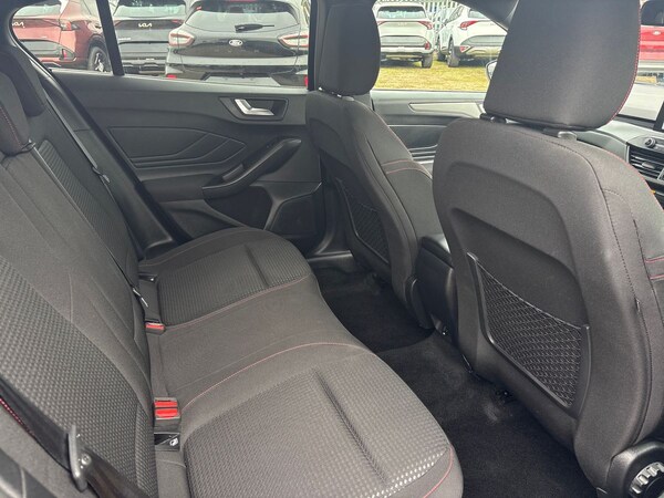 Used Ford Focus 2022 for sale - 76128330: Photo 39