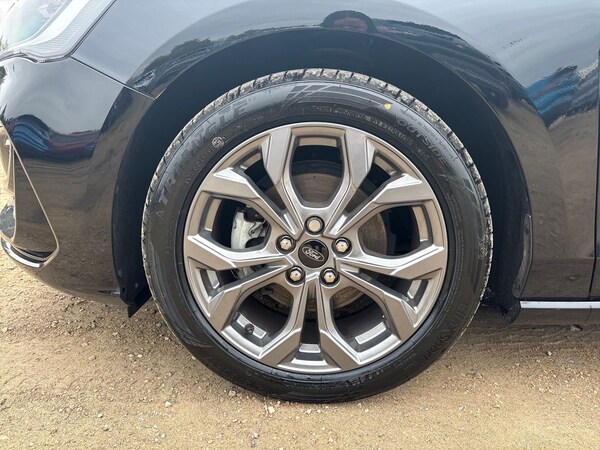 Used Ford Focus 2022 for sale - 76128330: Photo 8