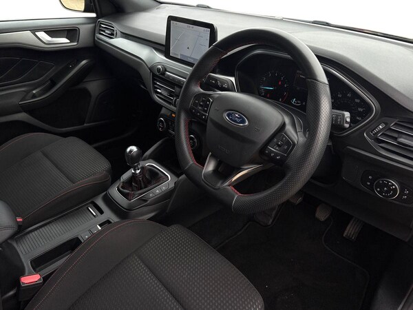 Used Ford Focus 2022 for sale - 76128330: Photo 9