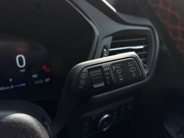 Used Ford Kuga 2024 for sale - 75342164: Photo 25