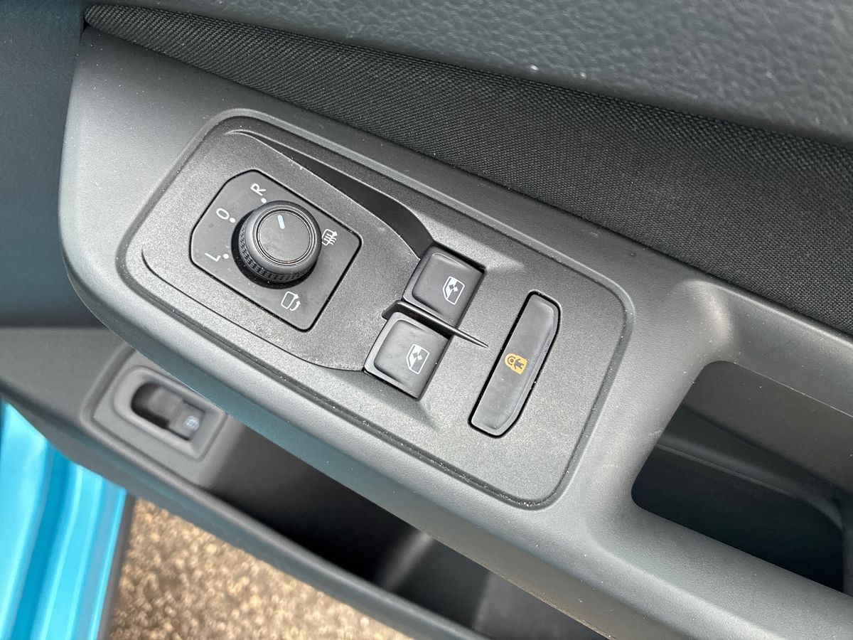 Used Ford Transit Connect 2025 for sale - 76425948: Photo 16