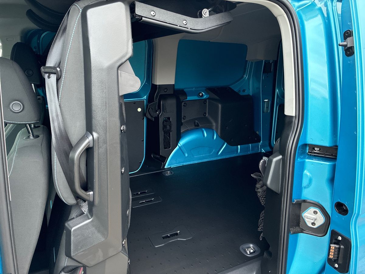 Used Ford Transit Connect 2025 for sale - 76425948: Photo 23