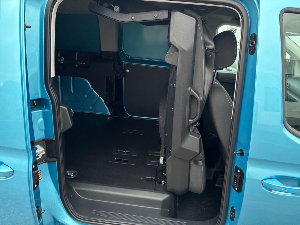 Used Ford Transit Connect 2025 for sale - 76425948: Photo 31