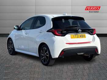 Used Toyota Yaris 2021 for sale - 74352886: Photo