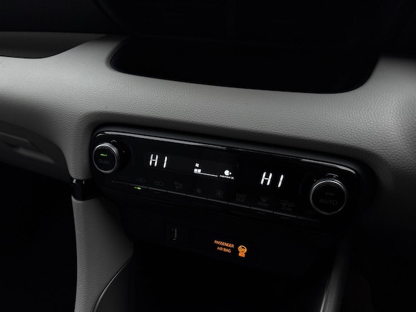 Used Toyota Yaris 2022 for sale - 76128137: Photo 14