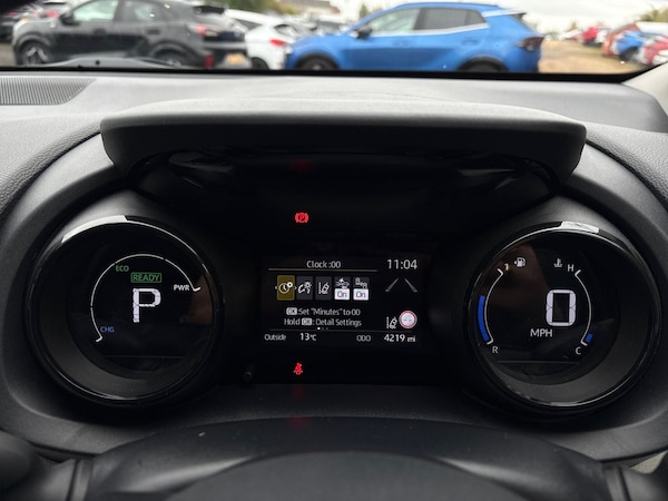 Used Toyota Yaris 2022 for sale - 76128137: Photo 16