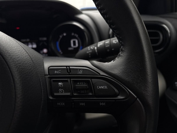 Used Toyota Yaris 2022 for sale - 76128137: Photo 25