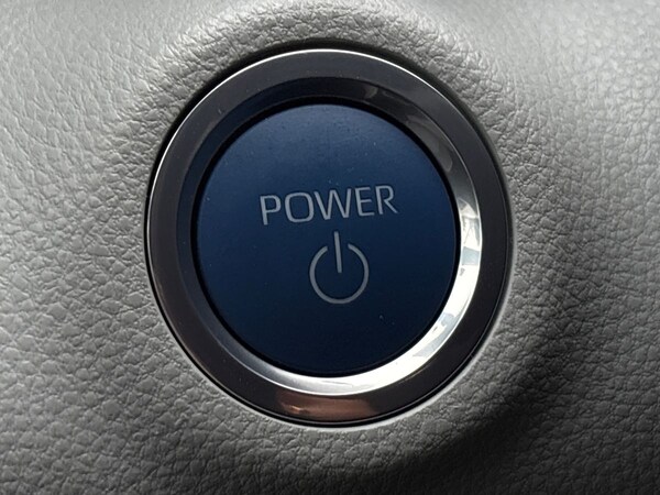 Used Toyota Yaris 2022 for sale - 76128137: Photo 28