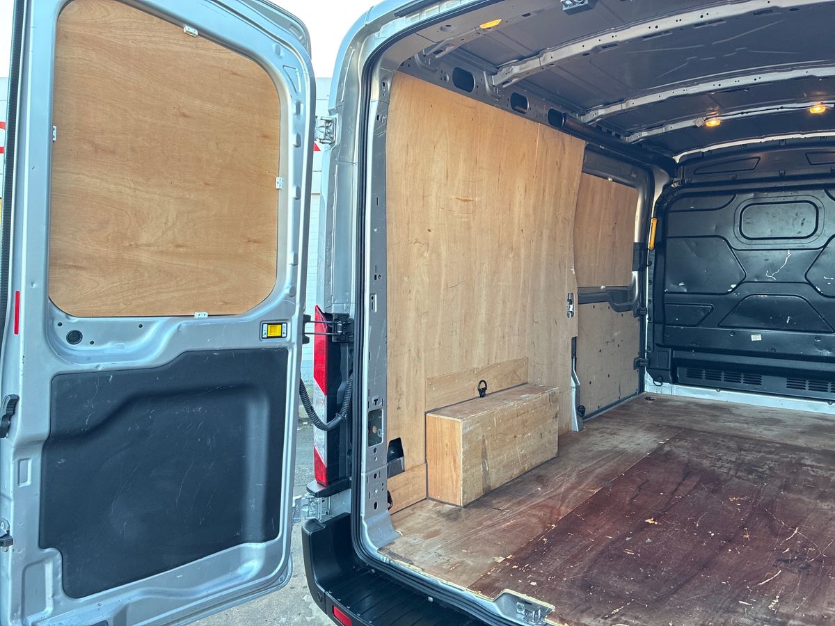 Used Ford Transit 2024 for sale - 76650651: Photo 24