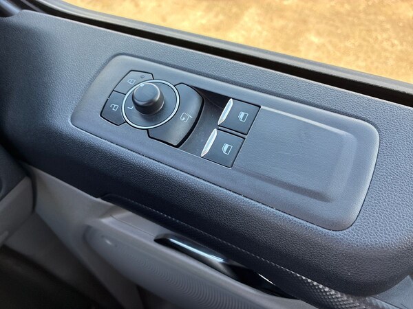 Used Ford Transit Custom 2024 for sale - 75212636: Photo 17