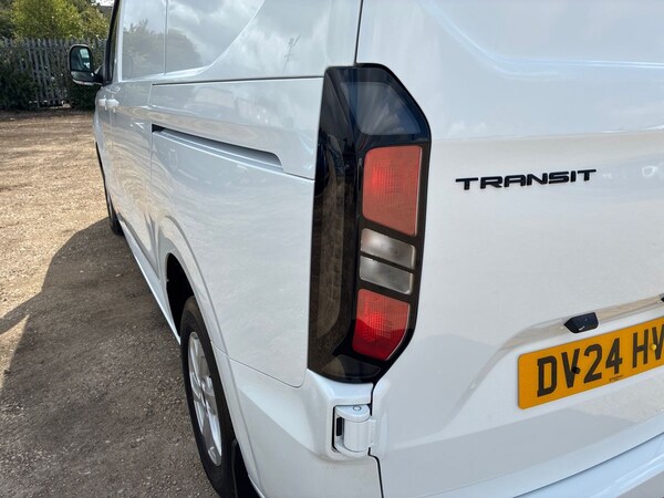 Used Ford Transit Custom 2024 for sale - 75212636: Photo 21