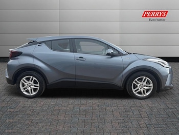Used Toyota C-HR 2020 for sale - 75745186: Photo