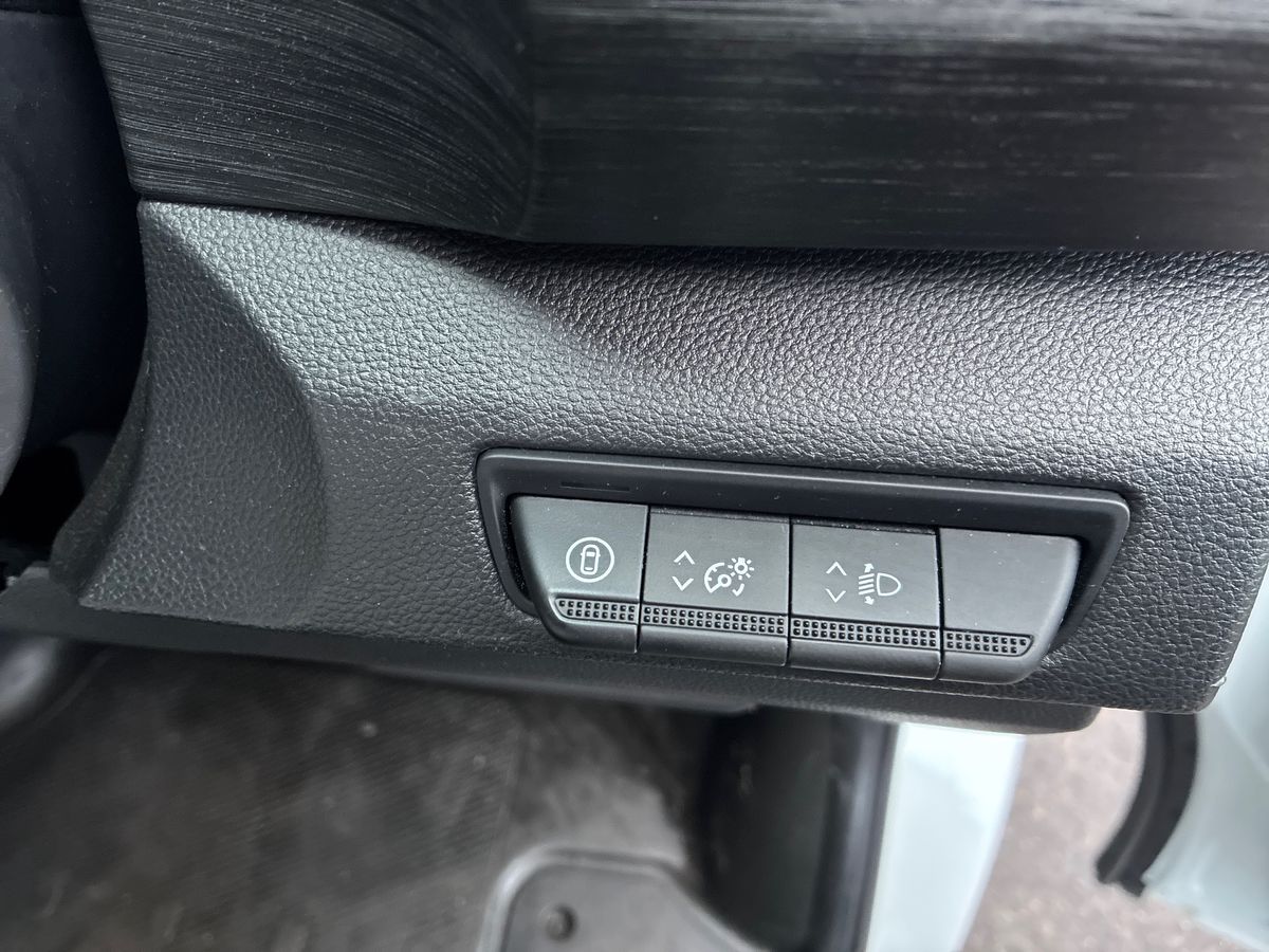 Used Renault Trafic 2024 for sale - 77283290: Photo 30