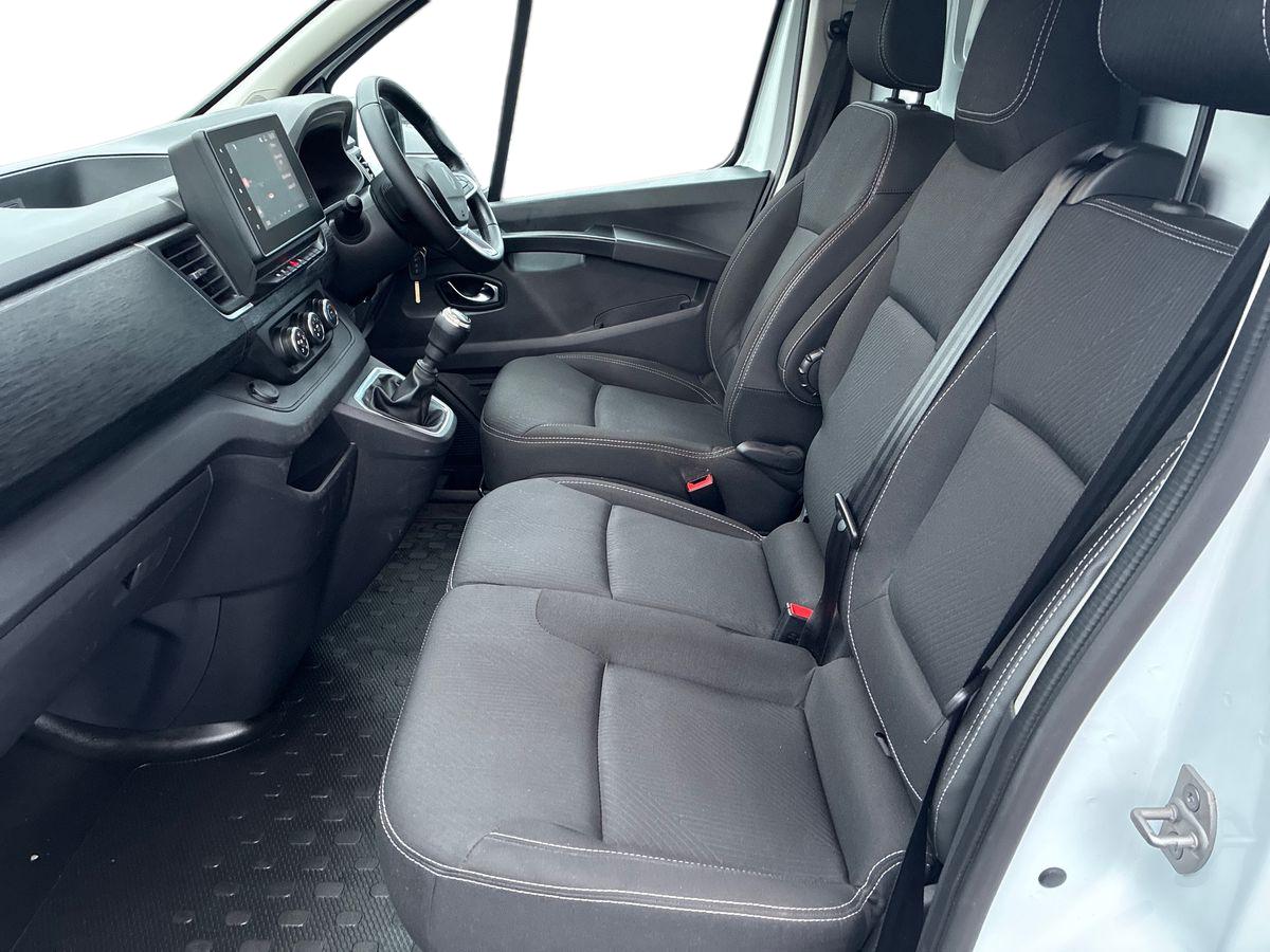 Used Renault Trafic 2024 for sale - 77283290: Photo 6