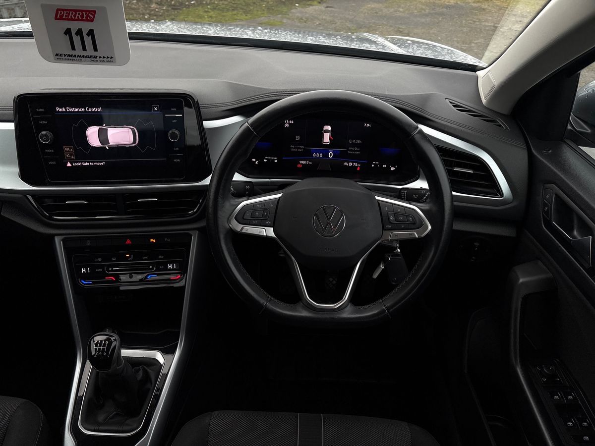 Used Volkswagen T-Roc 2022 for sale - 76957986: Photo 15