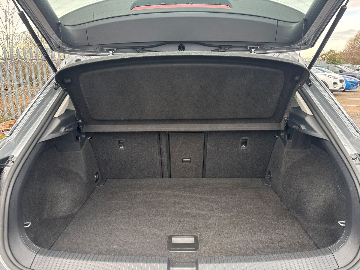 Used Volkswagen T-Roc 2022 for sale - 76957986: Photo 20