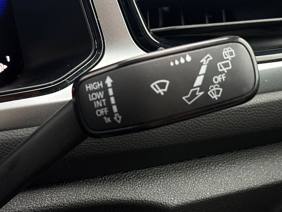 Used Volkswagen T-Roc 2022 for sale - 76957986: Photo 22