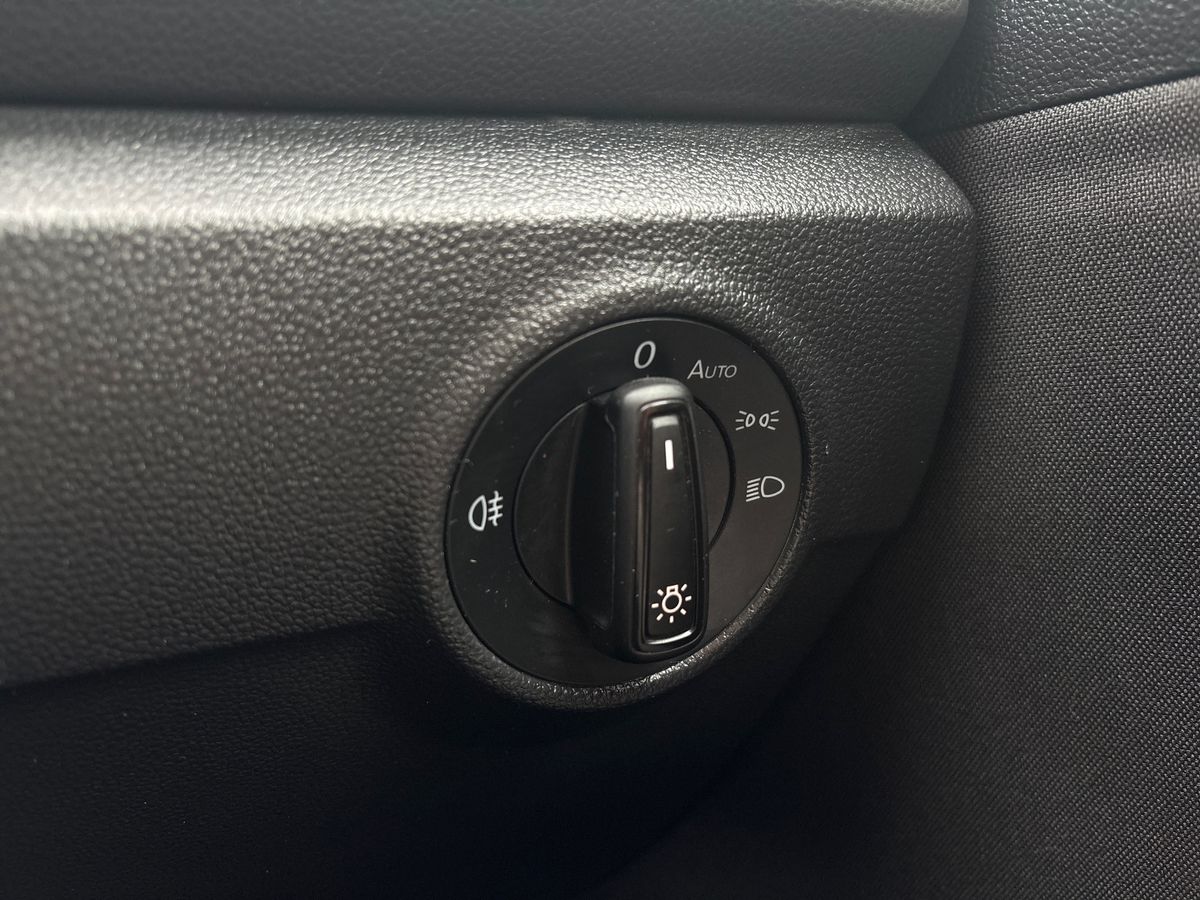 Used Volkswagen T-Roc 2022 for sale - 76957986: Photo 24