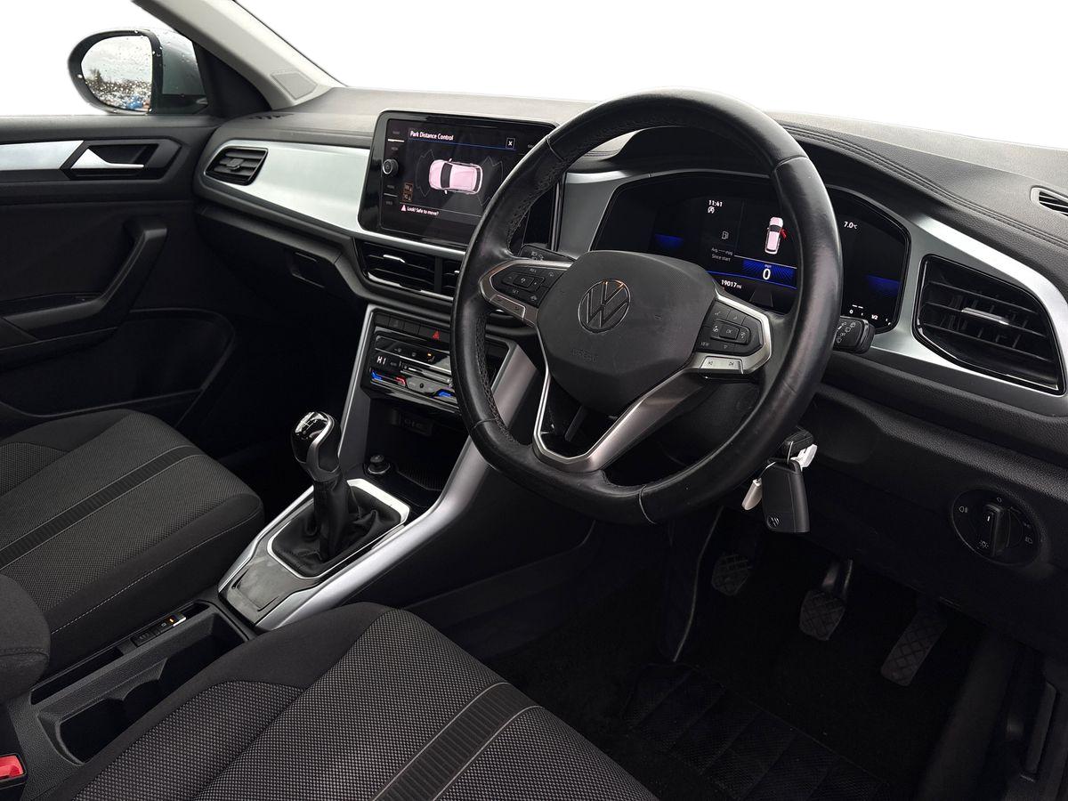Used Volkswagen T-Roc 2022 for sale - 76957986: Photo 8