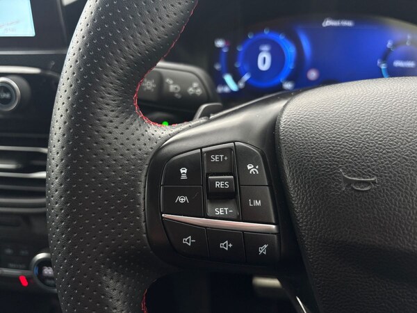 Used Ford Kuga 2020 for sale - 76272414: Photo 17