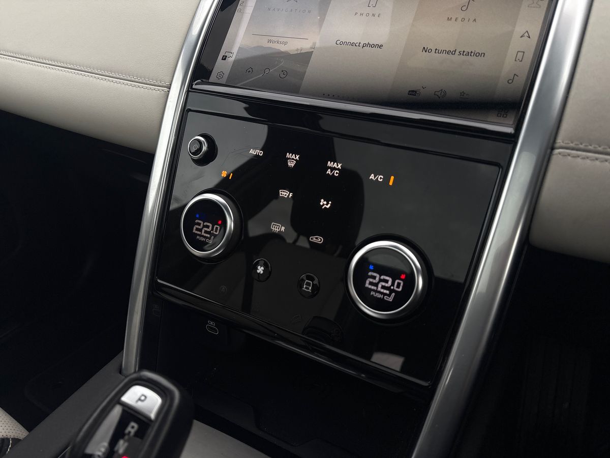 Used Land Rover Discovery Sport 2022 for sale - 76736055: Photo 12