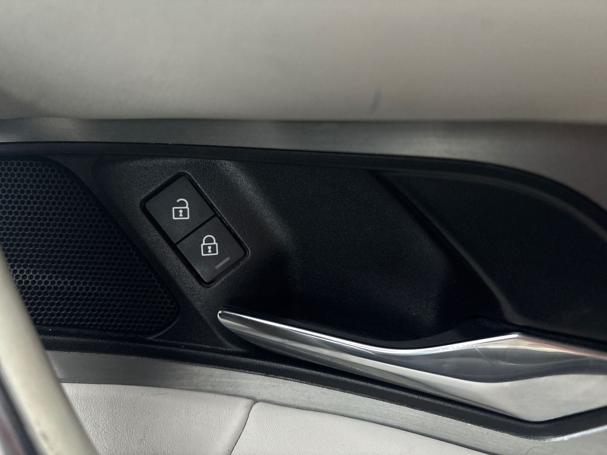 Used Land Rover Discovery Sport 2022 for sale - 76736055: Photo 24