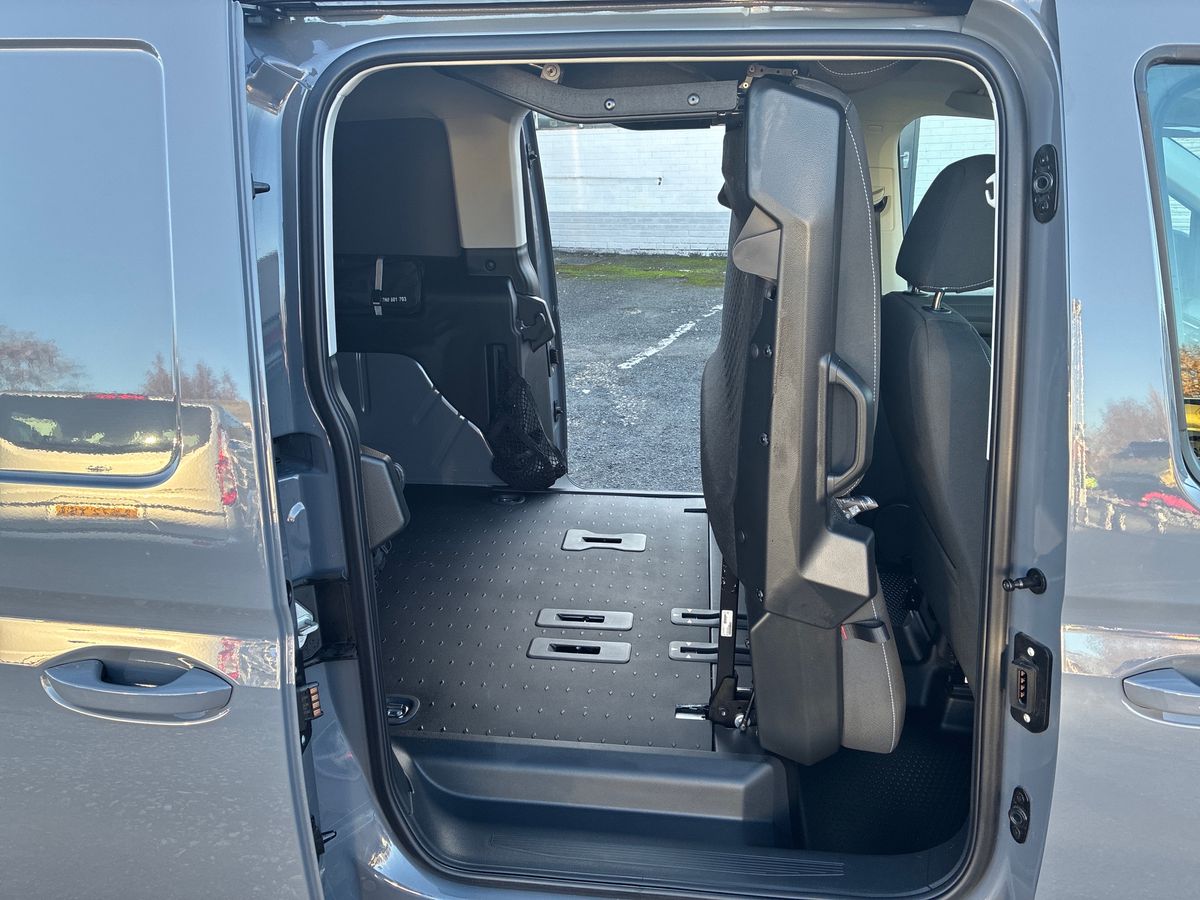 Used Ford Transit Connect 2025 for sale - 76650658: Photo 15