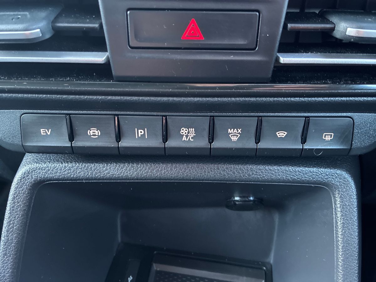 Used Ford Transit Connect 2025 for sale - 76650658: Photo 30