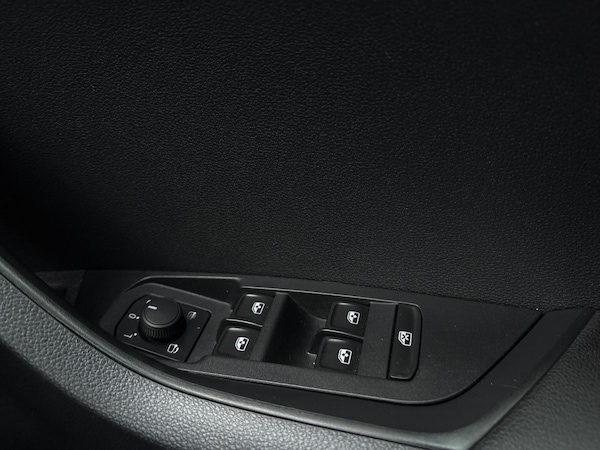 Used Skoda Karoq 2020 for sale - 76272411: Photo 19