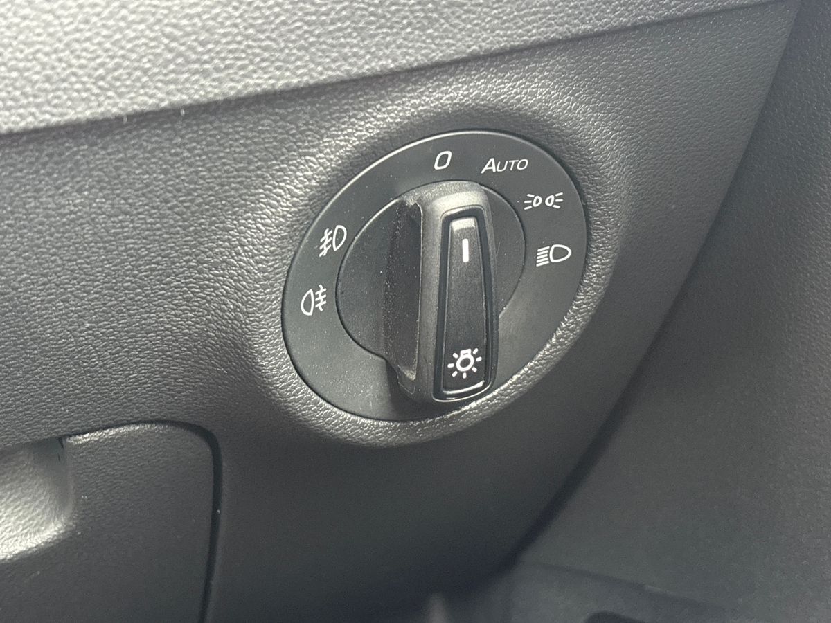 Used Skoda Karoq 2020 for sale - 76272411: Photo 24