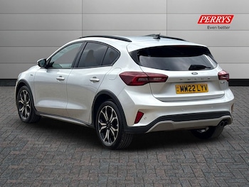 Used Ford Focus 2022 for sale - 75342624: Photo