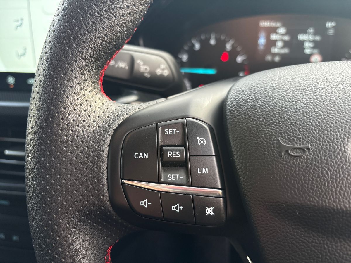 Used Ford Focus 2025 for sale - 76845565: Photo 16