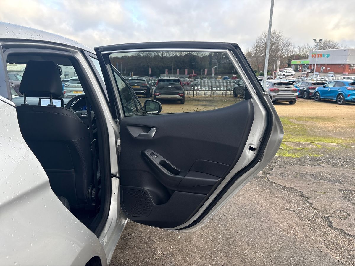 Used Ford Fiesta 2023 for sale - 76625947: Photo 38