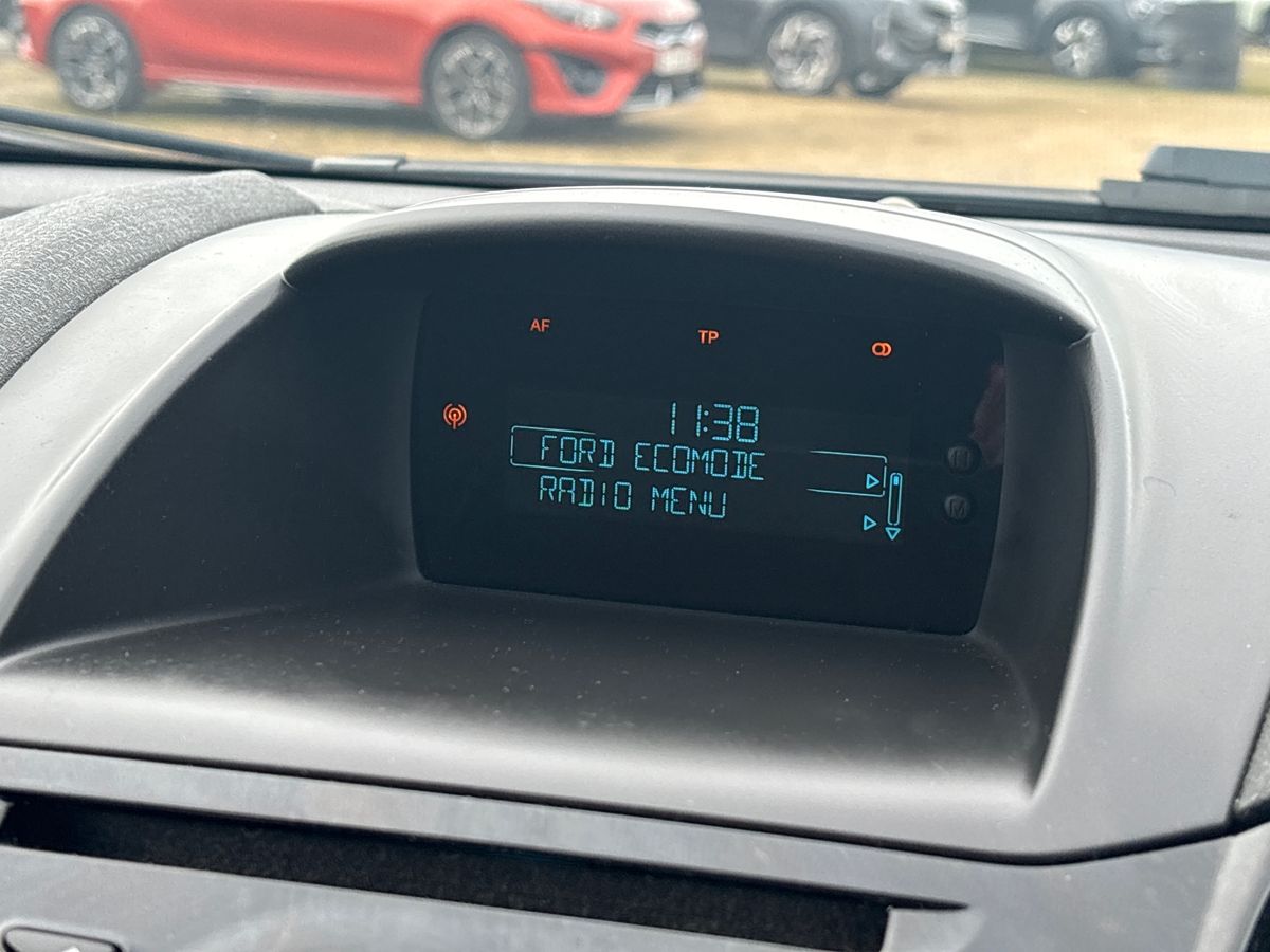 Used Ford Fiesta 2013 for sale - 76706792: Photo 11