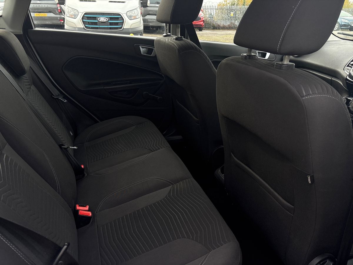 Used Ford Fiesta 2013 for sale - 76706792: Photo 31