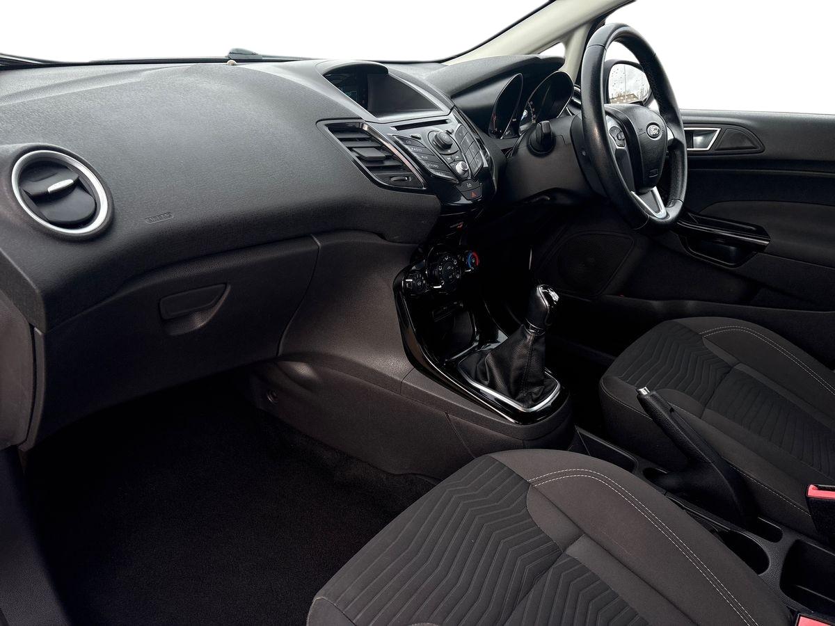 Used Ford Fiesta 2013 for sale - 76706792: Photo 6