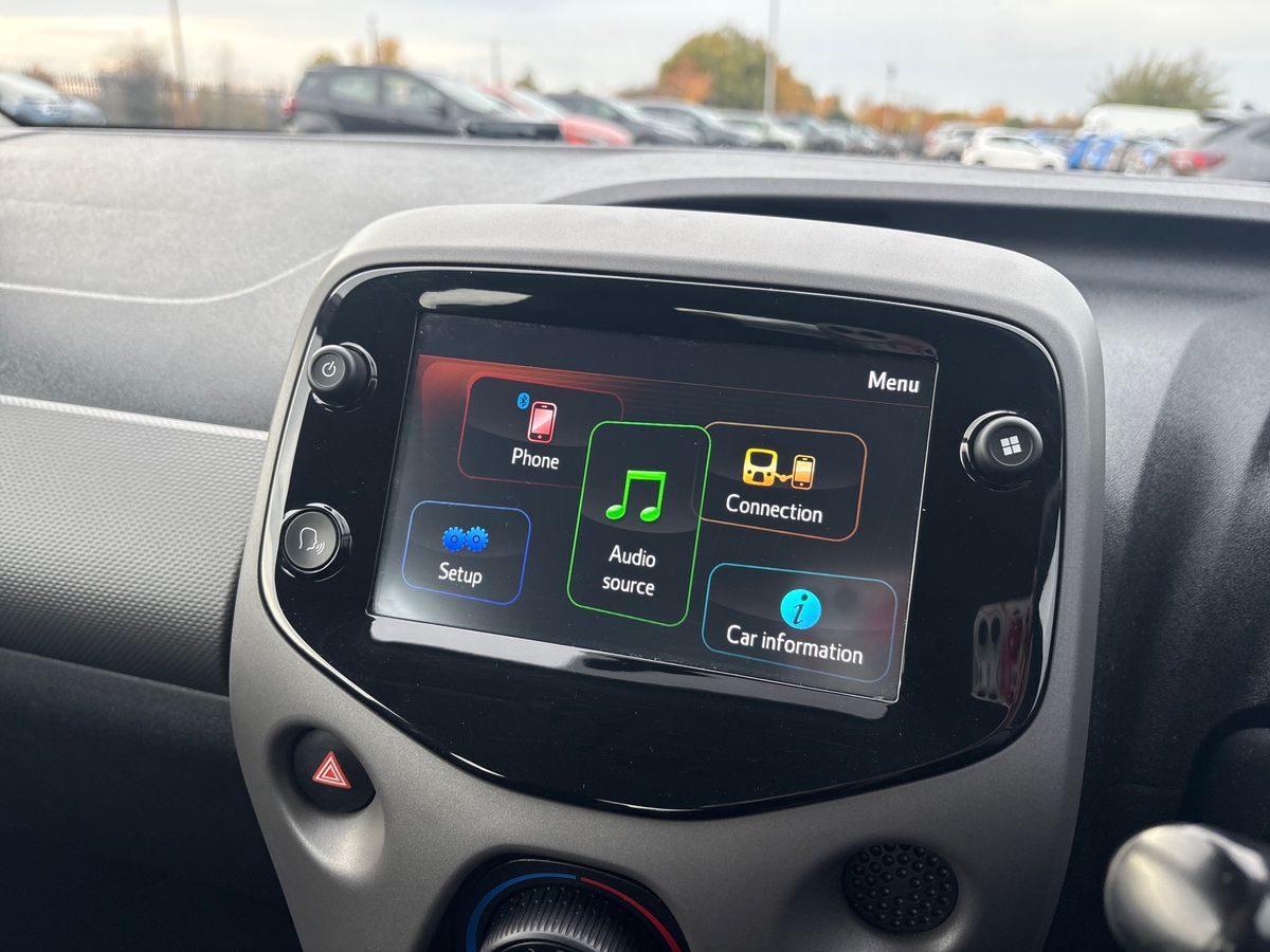 Used Peugeot 108 2018 for sale - 76491193: Photo 11