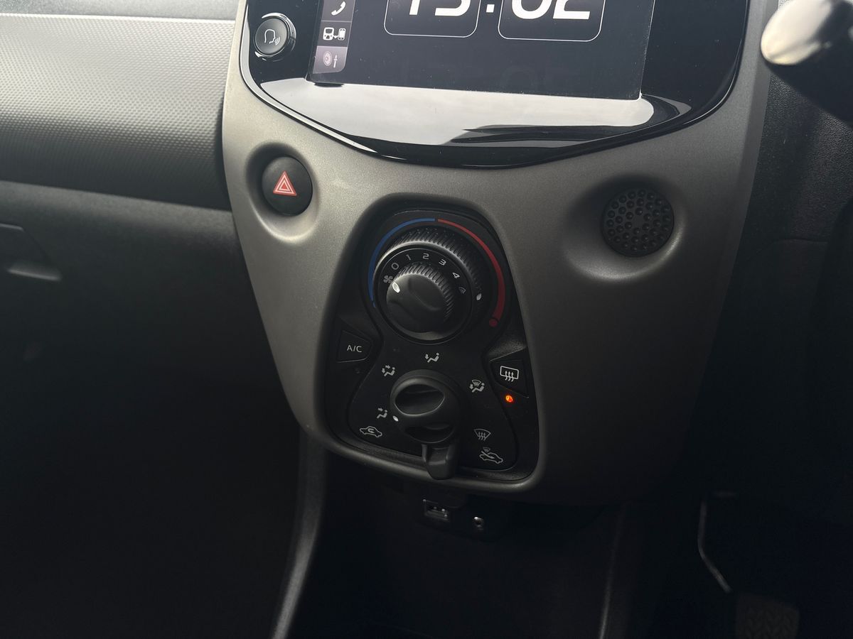 Used Peugeot 108 2018 for sale - 76491193: Photo 12