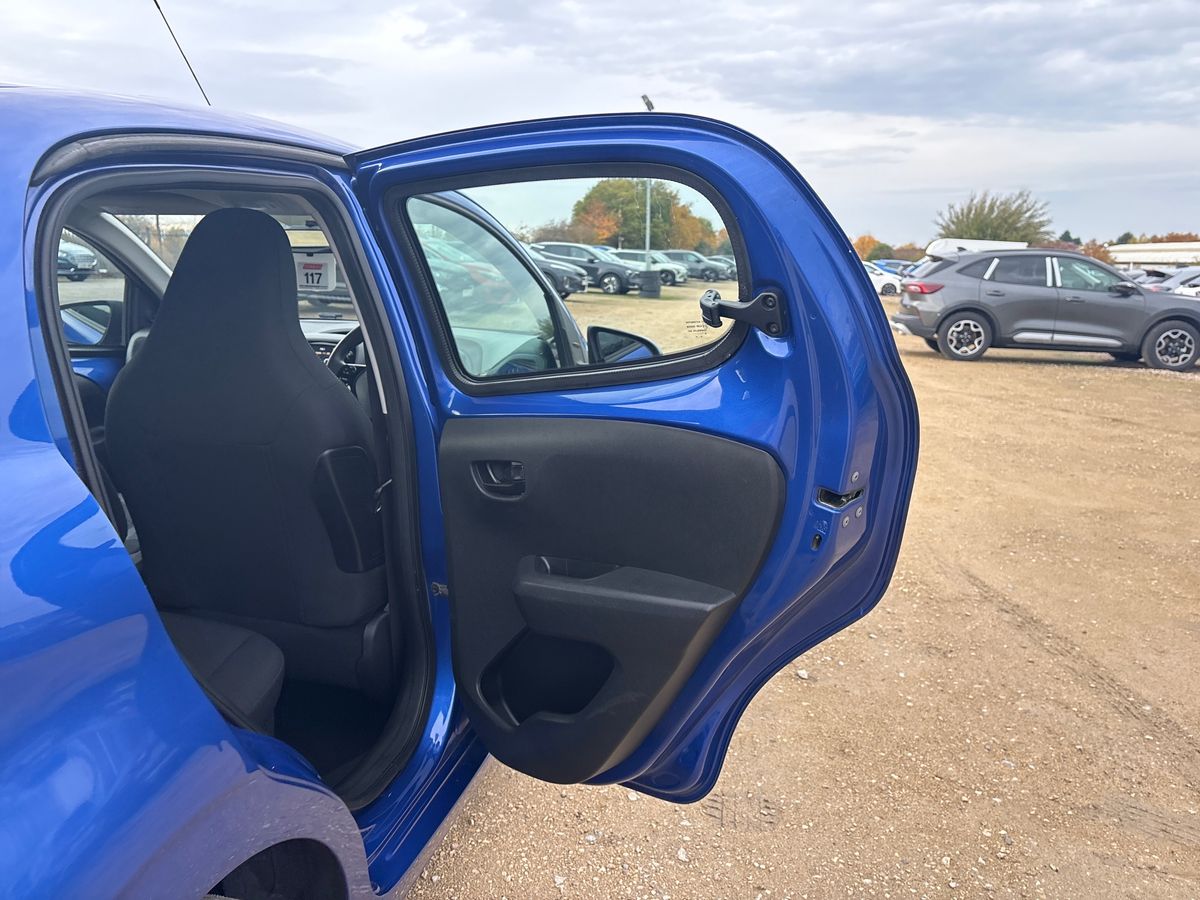 Used Peugeot 108 2018 for sale - 76491193: Photo 21