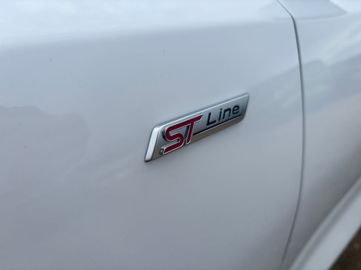 Used Ford Focus 2022 for sale - 76706839: Photo 36