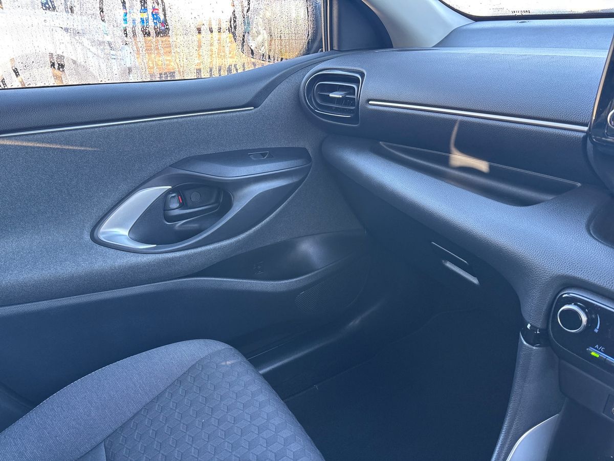 Used Toyota Yaris 2021 for sale - 76777533: Photo 27