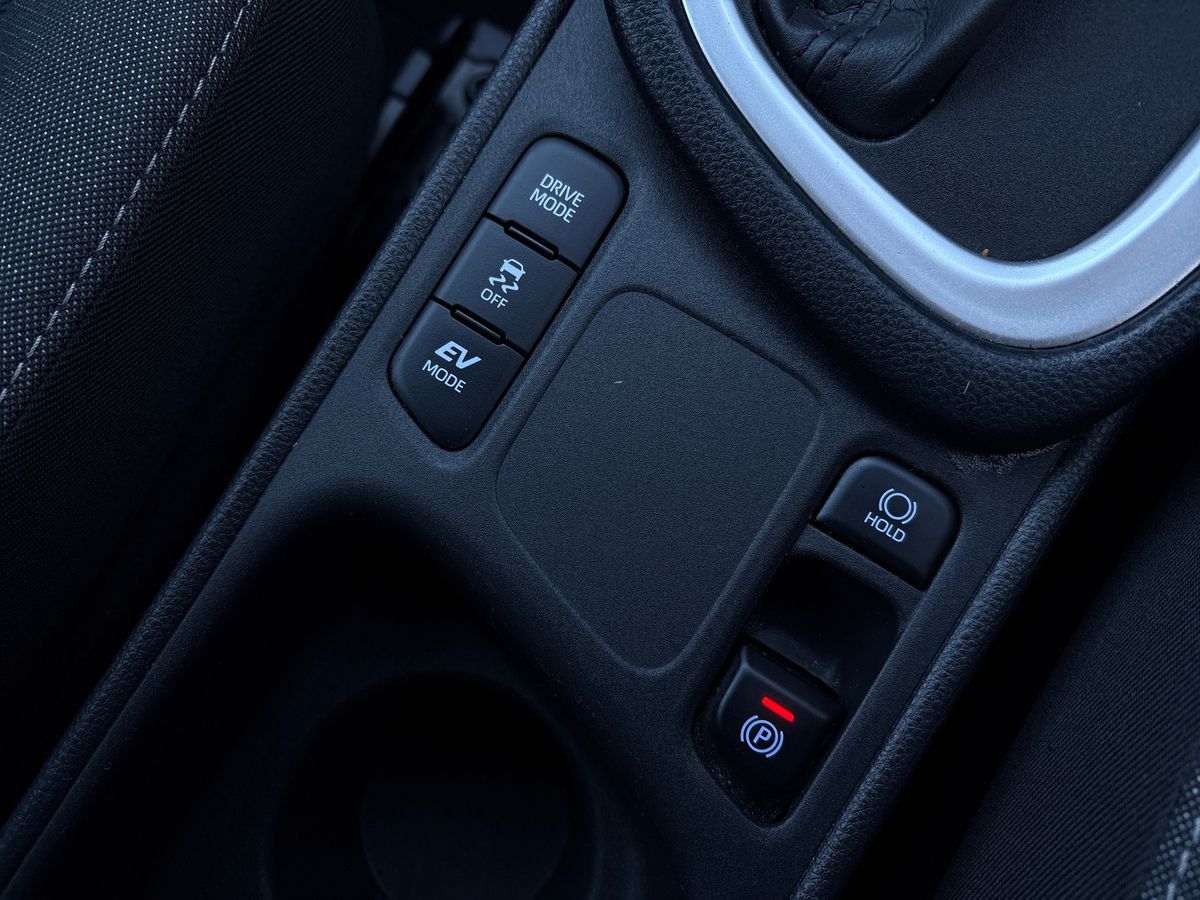 Used Toyota Yaris 2021 for sale - 76777533: Photo 29