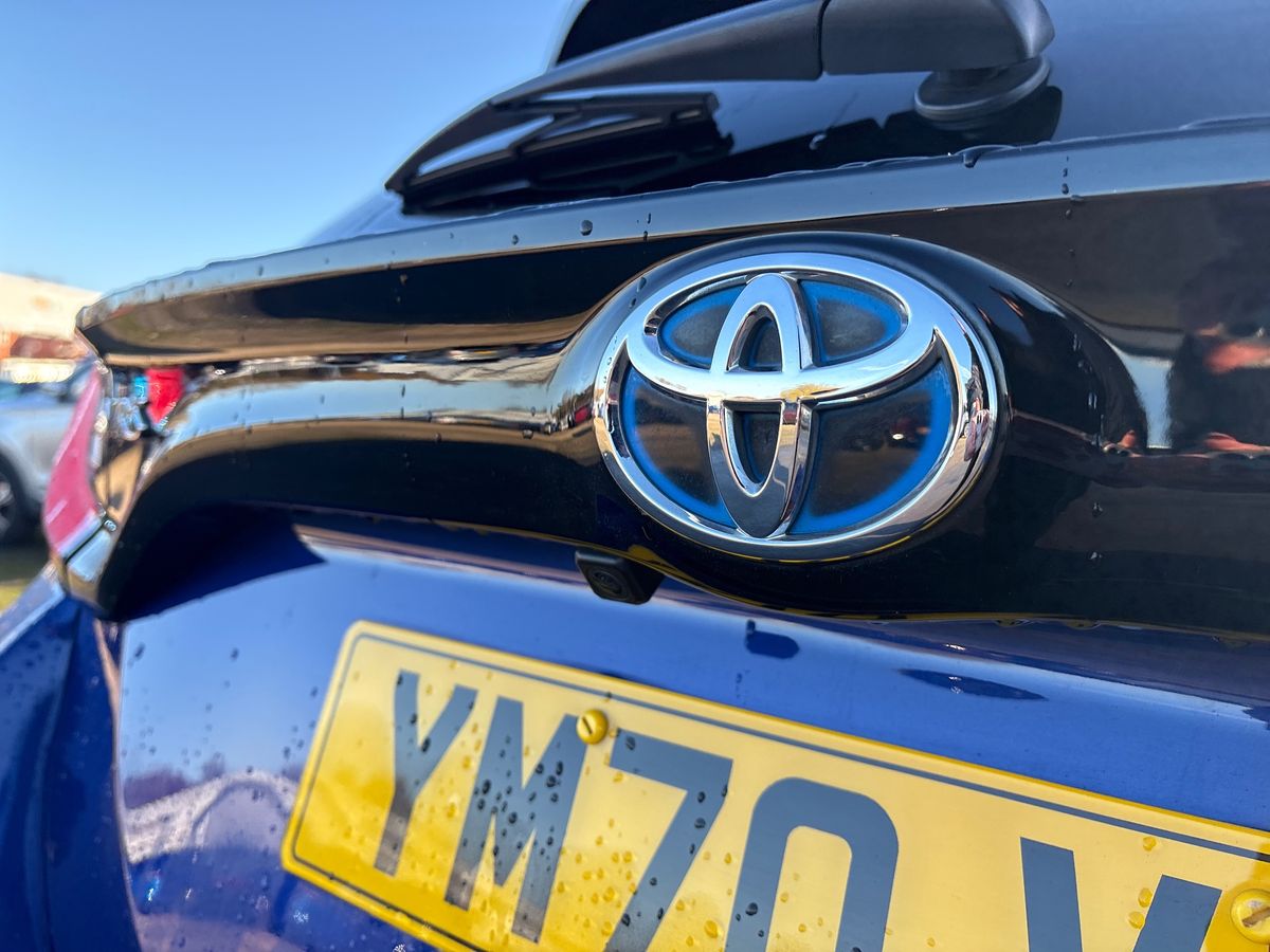 Used Toyota Yaris 2021 for sale - 76777533: Photo 33