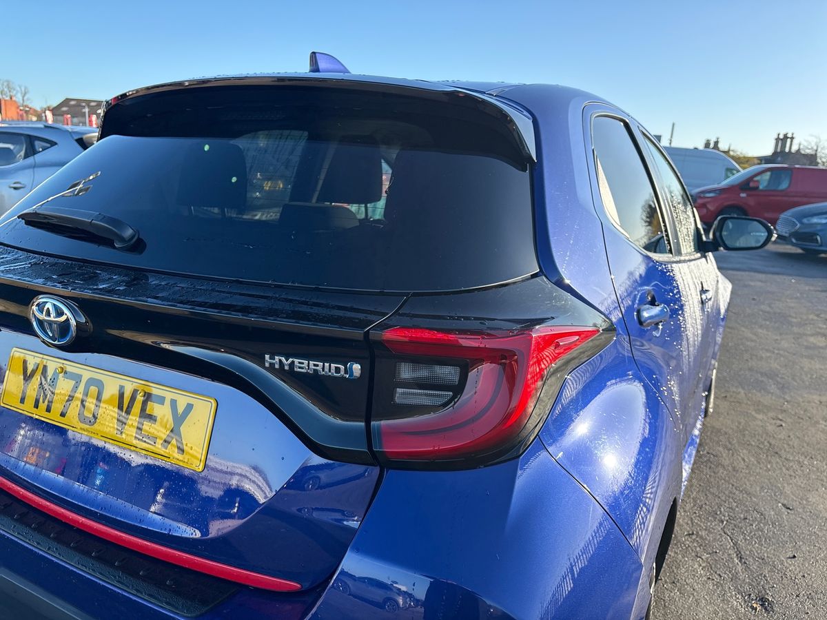 Used Toyota Yaris 2021 for sale - 76777533: Photo 35